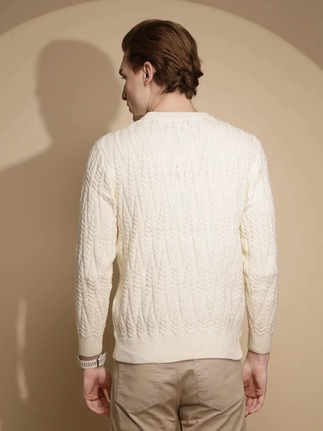 Men Off White Solid Full Sleeve Round Neck Knitted Pullover